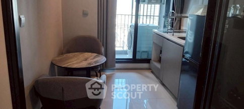 1-BR 32 Sqm, 27th-Floor Condo at Life Asoke - Rama 9, 300m MRT Phra Ram 9 (ID 2534497)