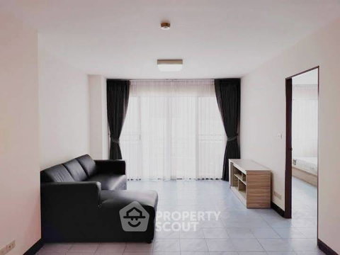 คอนโด 1 ห้องนอน โครงการ สาทร เพลส อาคาร ชั้น 4 ใกล้ BTS วงเวียนใหญ่ (ID 2134261)