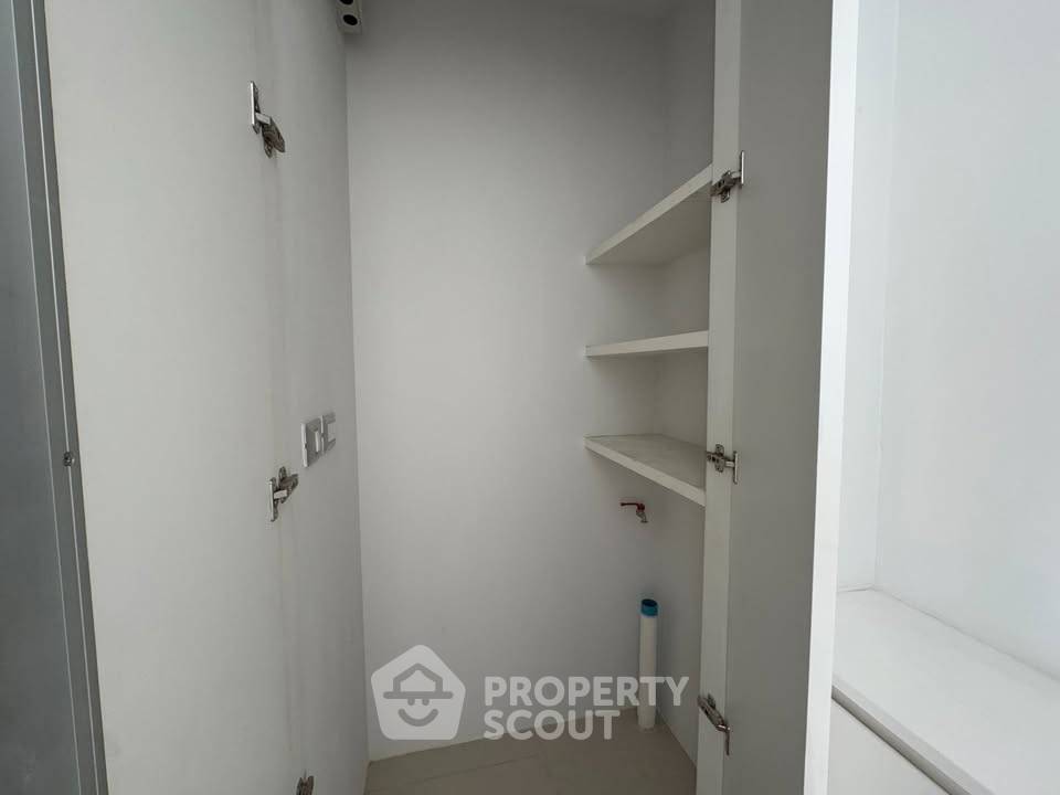 รูป คอนโด 1 ห้องนอน 45 ตร.ม. ขาย ที่ Rhythm Sukhumvit 42 ใกล้ BTS เอกมัย 200 ม. (ID 2705926) - รูปที่ 9/9