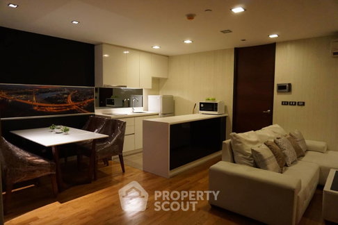 ห่าง MRT สามย่าน 200 ม. | คอนโด 1 ห้องนอน Quad Silom Condominium (ID 824243)