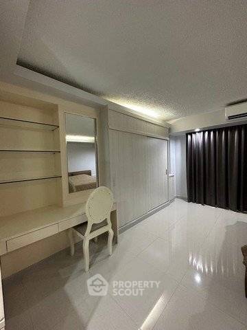 รูป คอนโด 2 ห้องนอน 96 ตร.ม. ชั้น 1 ที่ วอเตอร์ฟอร์ด สุขุมวิท 50 ใกล้ BTS อ่อนนุช (ID 2816270) - รูปที่ 4/8