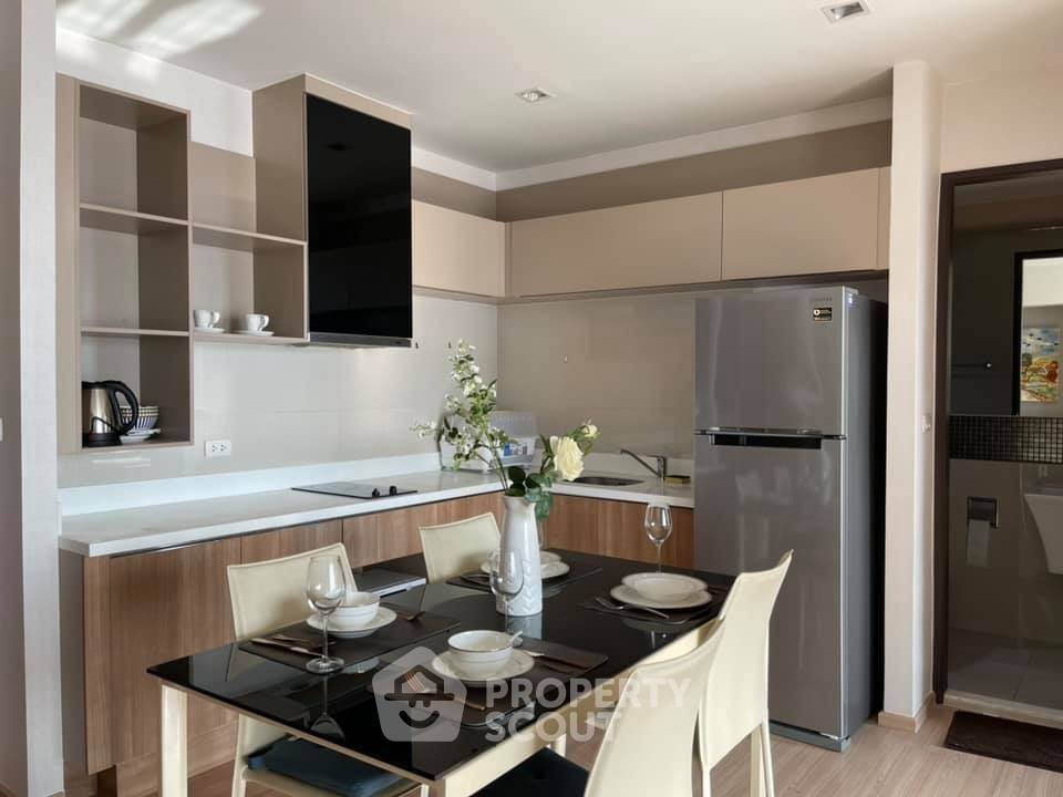 รูป คอนโด 2 ห้องนอน 64 ตร.ม. ริทึ่ม สาทร 300 ม. ถึง BTS สะพานตากสิน (ID 2874565) - รูปที่ 4/11