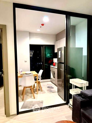 คอนโดให้เช่า : คอนโด 1 ห้องนอน 32 ตร.ม. ชั้น 31A ที่ Life Asoke - Rama 9 ใกล้ MRT พระราม 9 300 ม. (ID 2549003)