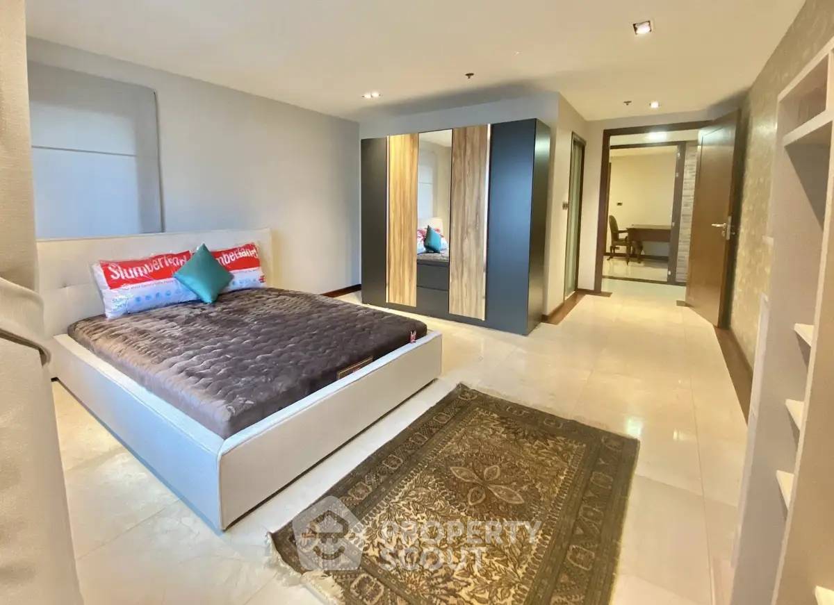 รูป คอนโด 3 ห้องนอน 315 ตร.ม. ชั้นสูง ขายที่ Kallista Mansion ใกล้ ARL Makkasan (ID 2873585) - รูปที่ 16/22