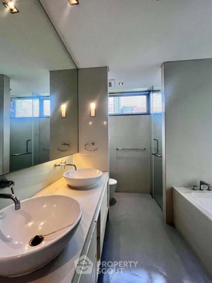 picture 2-BR 102 Sqm Condo For Sale Domus Condominium Near BTS Asoke (300m) (ID 2755935) - 15/19