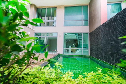 ขายคอนโด 3 ห้องนอน 187 ตร.ม. โครงการ Casalunar Paradiso แสนสุข (ID 1545529)