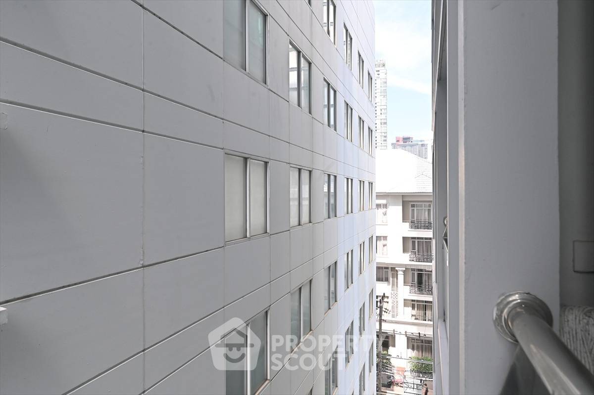 รูป คอนโด 2 ห้องนอน 63 ตร.ม. ทำเลดี โครงการ Sukhumvit Living Town ใกล้ MRT เพชรบุรี 300 ม. (ID 2436516) - รูปที่ 9/9
