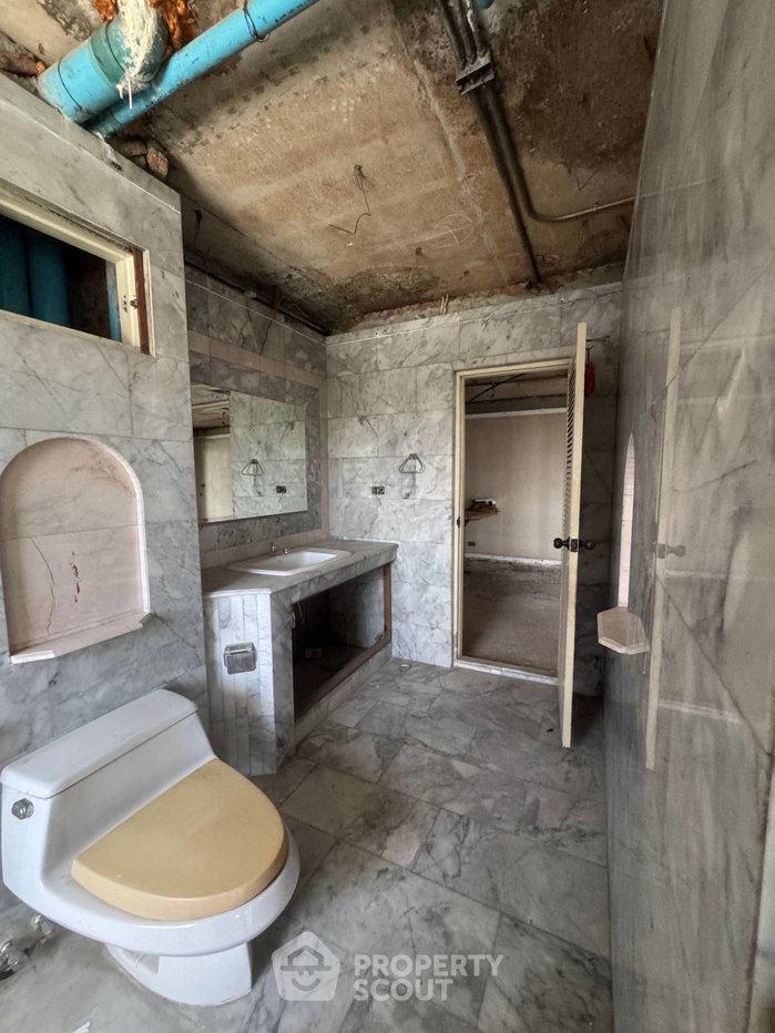 รูป คอนโด 2 ห้องนอน 119 ตร.ม. Green Peace Mansion ใกล้ MRT กำแพงเพชร (ID 2138928) - รูปที่ 8/9