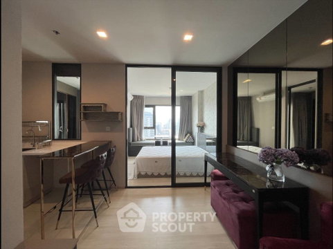 Well-Priced 1-BR Condo, 39th-Floor, Life One Wireless Near BTS Phloen Chit (ID 1630966)