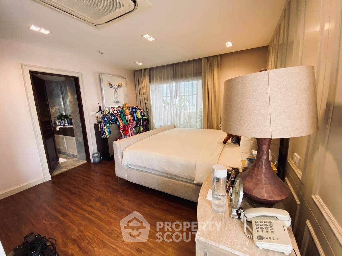 picture 3-BR 250 Sqm Condo At Benjasri Condominium, 12A Floor, BTS Phaya Thai (ID 2885205) - 14/42