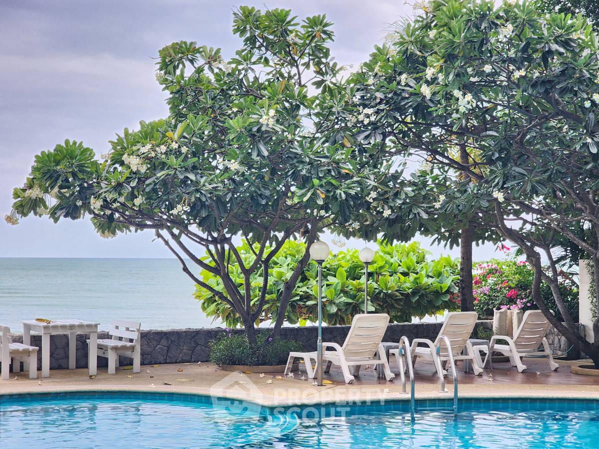 รูป คอนโดให้เช่า 4 ห้องนอน 231 ตร.ม. บ้านหรรษา คอนโด ใกล้ชายหาดชะอำ (ID 1883541) - รูปที่ 13/32