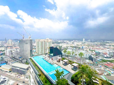 Arcadia Millennium Condo for Sale Pool View Fully Furnished