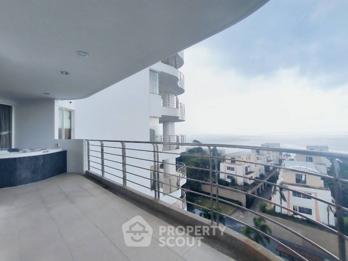 รูป คอนโด 2 ห้องนอน 148 ตร.ม. ขาย La Royale Beach Condo ใกล้พัทยา (ID 2132427) - รูปที่ 9/13