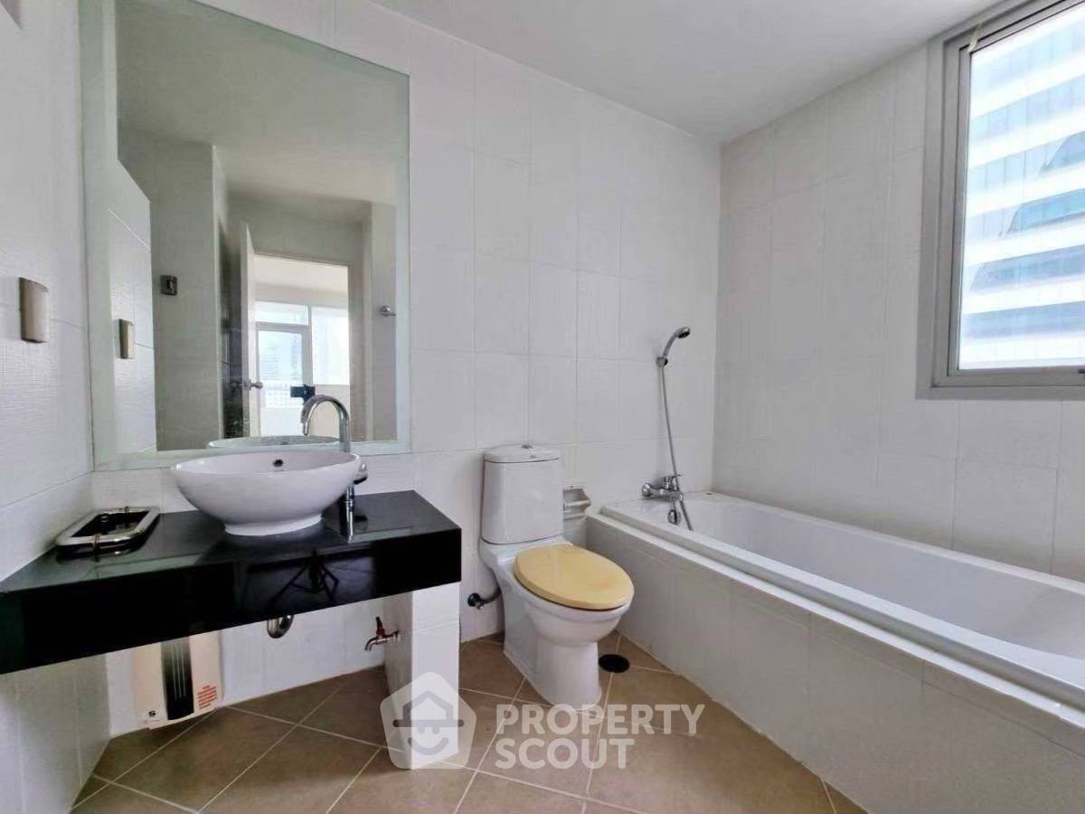รูป คอนโด 2 ห้องนอน 105 ตร.ม. ใน St. Louis Grand Terrace ใกล้ BTS Saint Louis 200 ม. (ID 2097437) - รูปที่ 10/19
