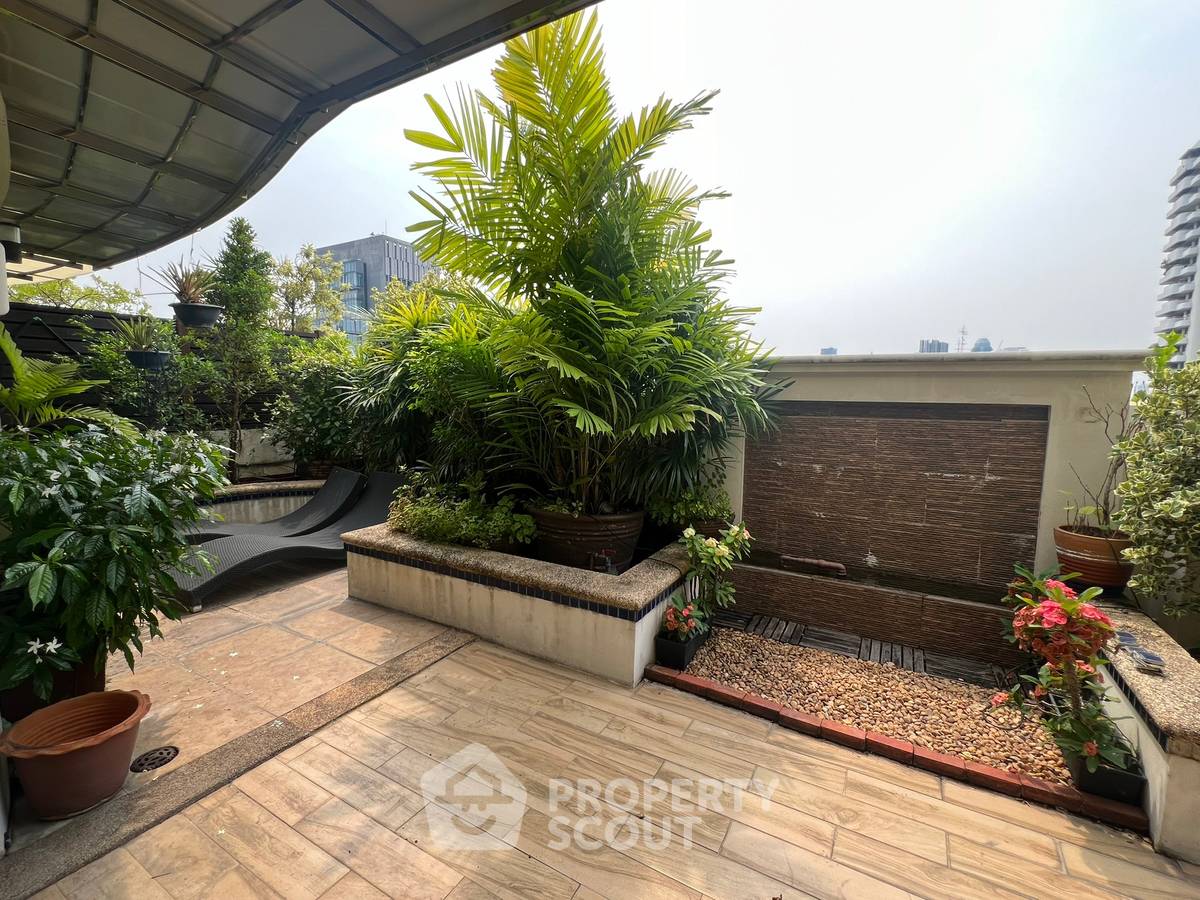 picture 24th-Floor 3-BR 201 Sqm For Sale At Sukhumvit City Resort, BTS Nana (ID 2072613) - 12/16