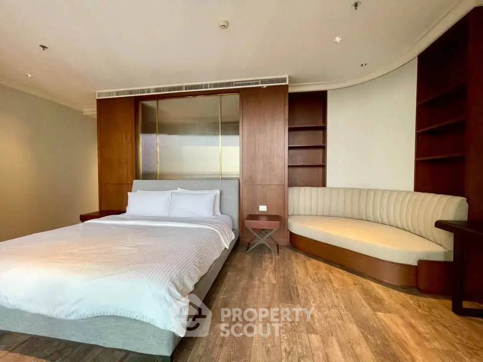 รูป คอนโด 3 ห้องนอน 178 ตร.ม. ชั้นสูง 40 ที่ Noble Ploenchit ใกล้ BTS เพลินจิต 100 ม. (ID 2873749) - รูปที่ 13/22