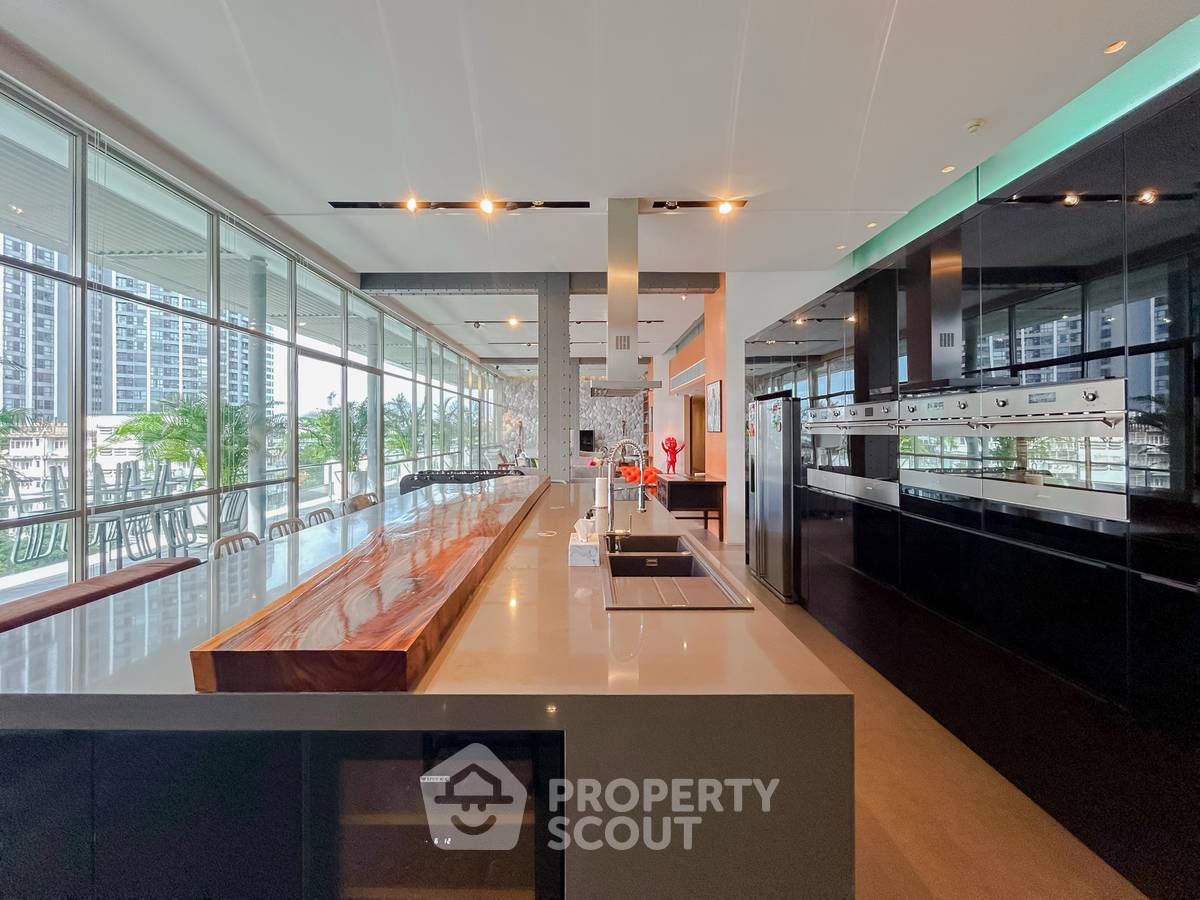 รูป คอนโด 4 ห้องนอน 472 ตร.ม. เฟอร์ครบสัตว์เลี้ยงได้ ที่ Ficus Lane ใกล้ BTS พระโขนง 200 ม. (ID 2366660) - รูปที่ 6/23