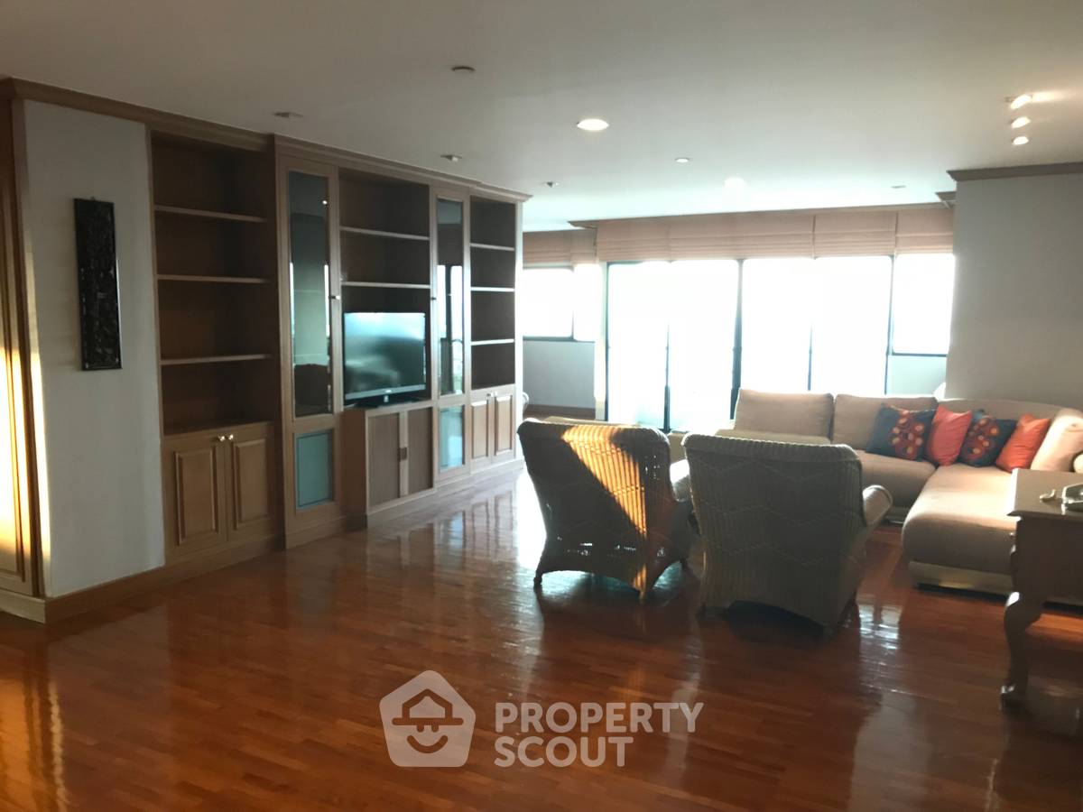 รูป ชั้น 34 ห้อง 3 ห้องนอน ขนาด 220 ตร.ม. Sathorn Gardens ใกล้ MRT สีลม (ID 2884960) - รูปที่ 2/15