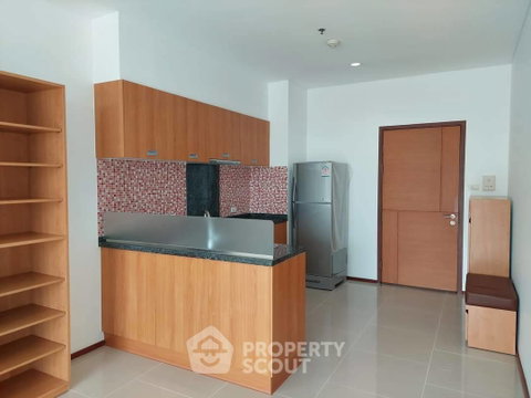 คอนโด 1 ห้องนอน 55 ตร.ม. วิลล่า สาทร ใกล้ BTS กรุงธนบุรี 100 ม. (ID 1441702)