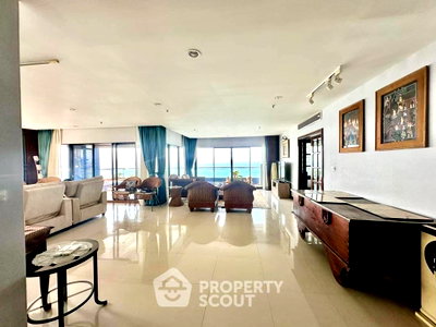 Condos for sale : 2-BR Condo At Baan Haad Uthong, 21st-Floor 245 Sqm (Phratamnak) (ID 2068951)