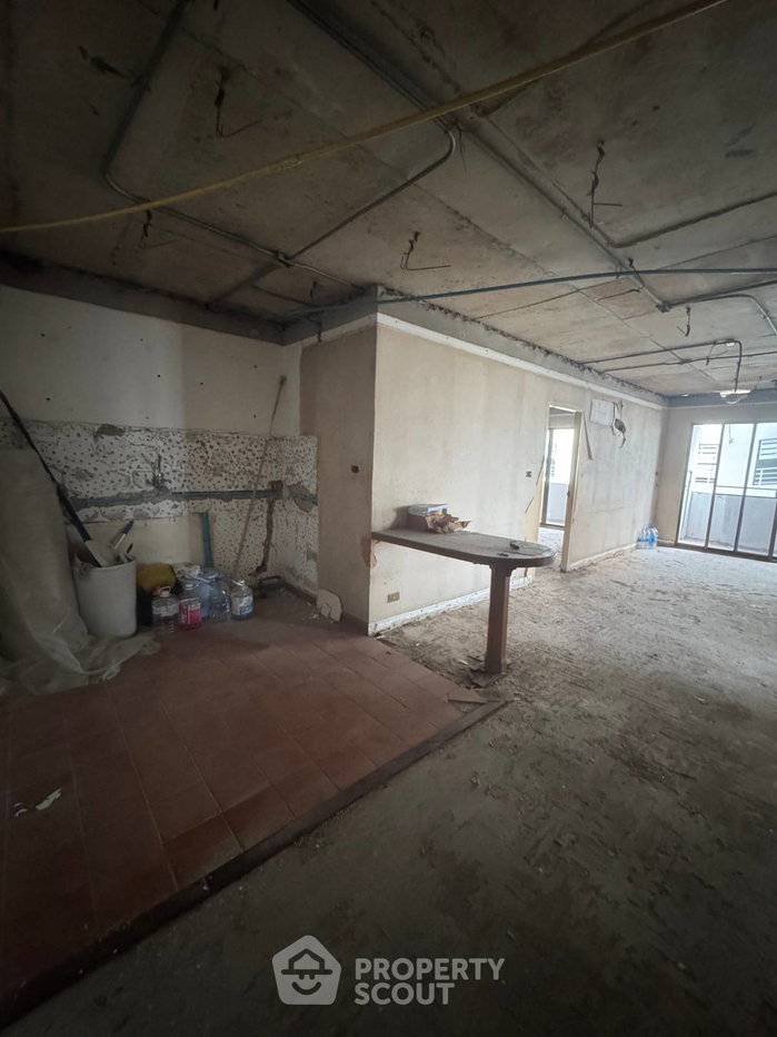 รูป คอนโด 2 ห้องนอน 119 ตร.ม. Green Peace Mansion ใกล้ MRT กำแพงเพชร (ID 2138928) - รูปที่ 2/9