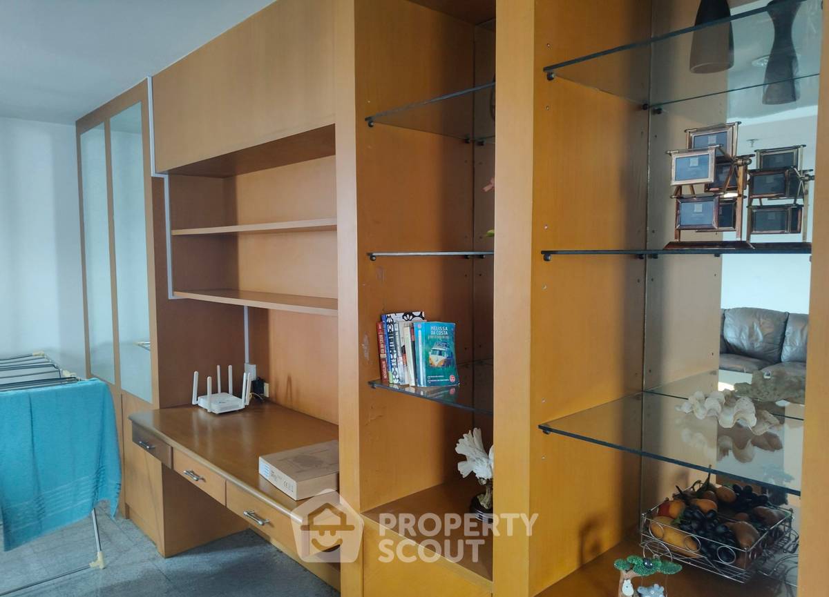 รูป คอนโด 3 ห้องนอน ขนาด 315 ตร.ม. ชั้นสูง ที่ The Roof Garden On Nut ใกล้ BTS อ่อนนุช (ID 2009960) - รูปที่ 9/19