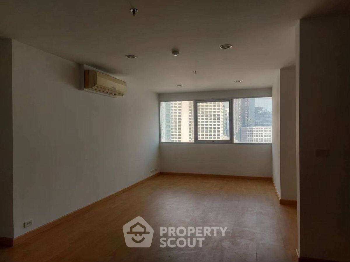 รูป คอนโด 2 ห้องนอน 105 ตร.ม. ใน St. Louis Grand Terrace ใกล้ BTS Saint Louis 200 ม. (ID 2097437) - รูปที่ 12/19