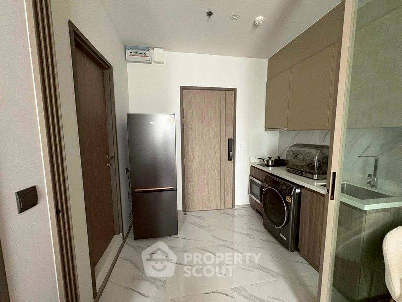 รูป คอนโด 1 ห้องนอน 34 ตร.ม. ใกล้ BTS เอกมัย 300 ม. ในโครงการ Rhythm Ekkamai (ID 2323509) - รูปที่ 8/10