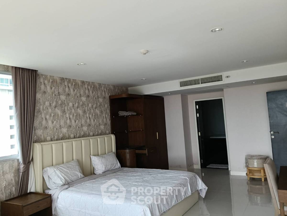 รูป คอนโด 3 ห้องนอน 268 ตร.ม. ใน La Royale Beach Condo นาจอมเทียน (ID 1898540) - รูปที่ 3/16