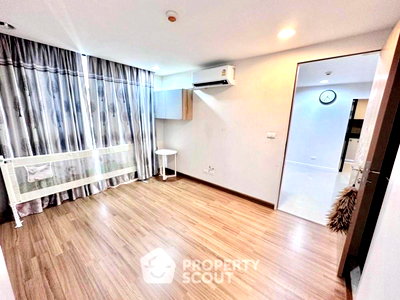 ขายคอนโด : ใกล้ BTS เอกมัย 300 ม. 1 ห้องนอน 41 ตร.ม. เซนิธ เพลส สุขุมวิท 42 (ID 2461117)