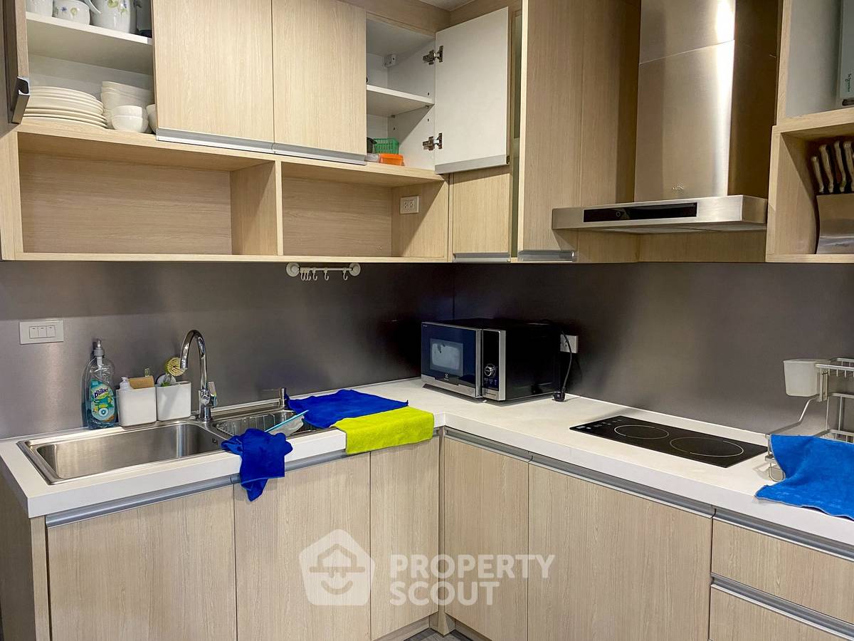 รูป คอนโด 2 ห้องนอน 80 ตร.ม. ที่ อโศก เพลส ชั้น 36 ใกล้ MRT สุขุมวิท 300 ม. (ID 2942126) - รูปที่ 11/16