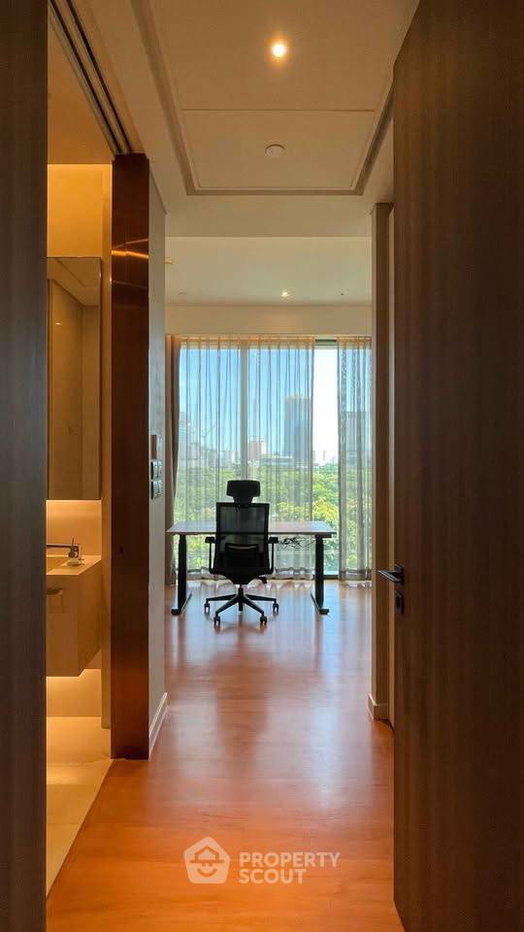 picture 2-BR Condo For Rent, Sindhorn Tonson, Near BTS Ratchadamri (ID 2656663) - 8/20