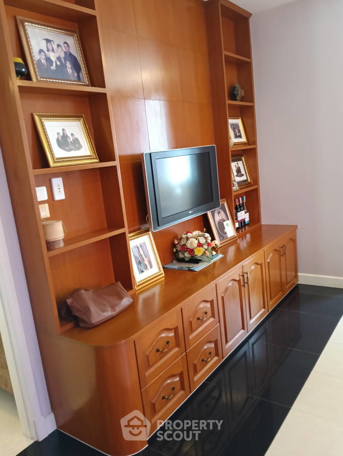 รูป คอนโด 2 ห้องนอน ชั้น 26 La Royale Beach Condo พัทยา (ID 1916181) - รูปที่ 7/28