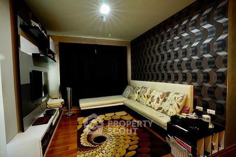 คอนโด 2 ห้องนอน 67 ตร.ม. ชั้นสูง 26 ห้อง Hive Taksin ใกล้ BTS วงเวียนใหญ่ 100 ม. (ID 1238973)