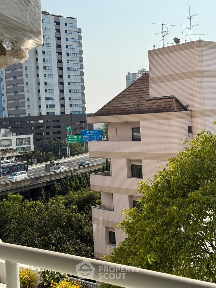 รูป ขายคอนโด 1 ห้องนอน The Executive Regent เขตช่องนนทรี ชั้น 7 พื้นที่ 69 ตร.ม. (ID 2813109) - รูปที่ 11/11