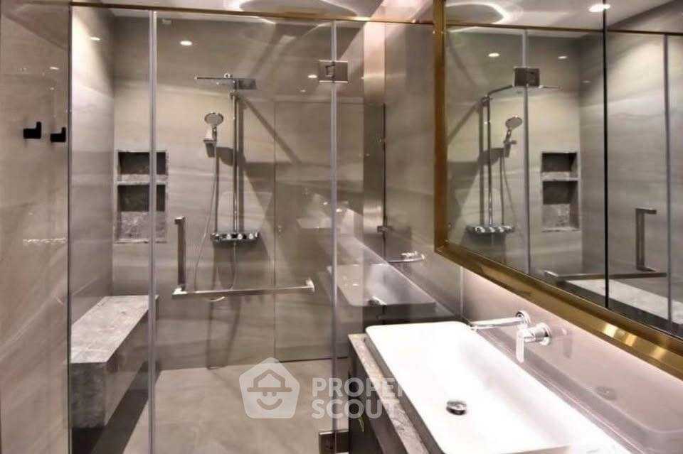 รูป คอนโด 2 ห้องนอน Noble Ploenchit ชั้น 49 ใกล้ BTS เพลินจิต 100 ม. (ID 2746227) - รูปที่ 8/10