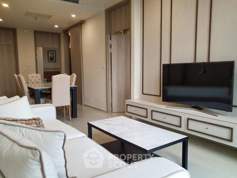 คอนโด 2 ห้องนอน ชั้นสูง 16 จาก Noble Ploenchit ใกล้ BTS เพลินจิต 100 ม. (ID 1984435)
