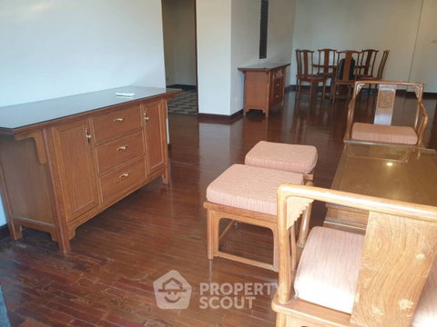 2-BR 129 Sqm Condo At Le Premier 2, 400m to BTS Thong Lor (ID 1981801)