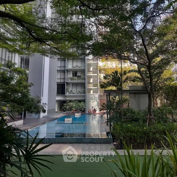 คอนโด 2 ห้องนอน 102 ตร.ม. ขาย ที่ Domus Condominium ใกล้ BTS Asoke 300 ม. (ID 2719599)