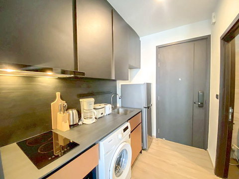 Edge Central Pattaya Condo for Sale Fully Furnished