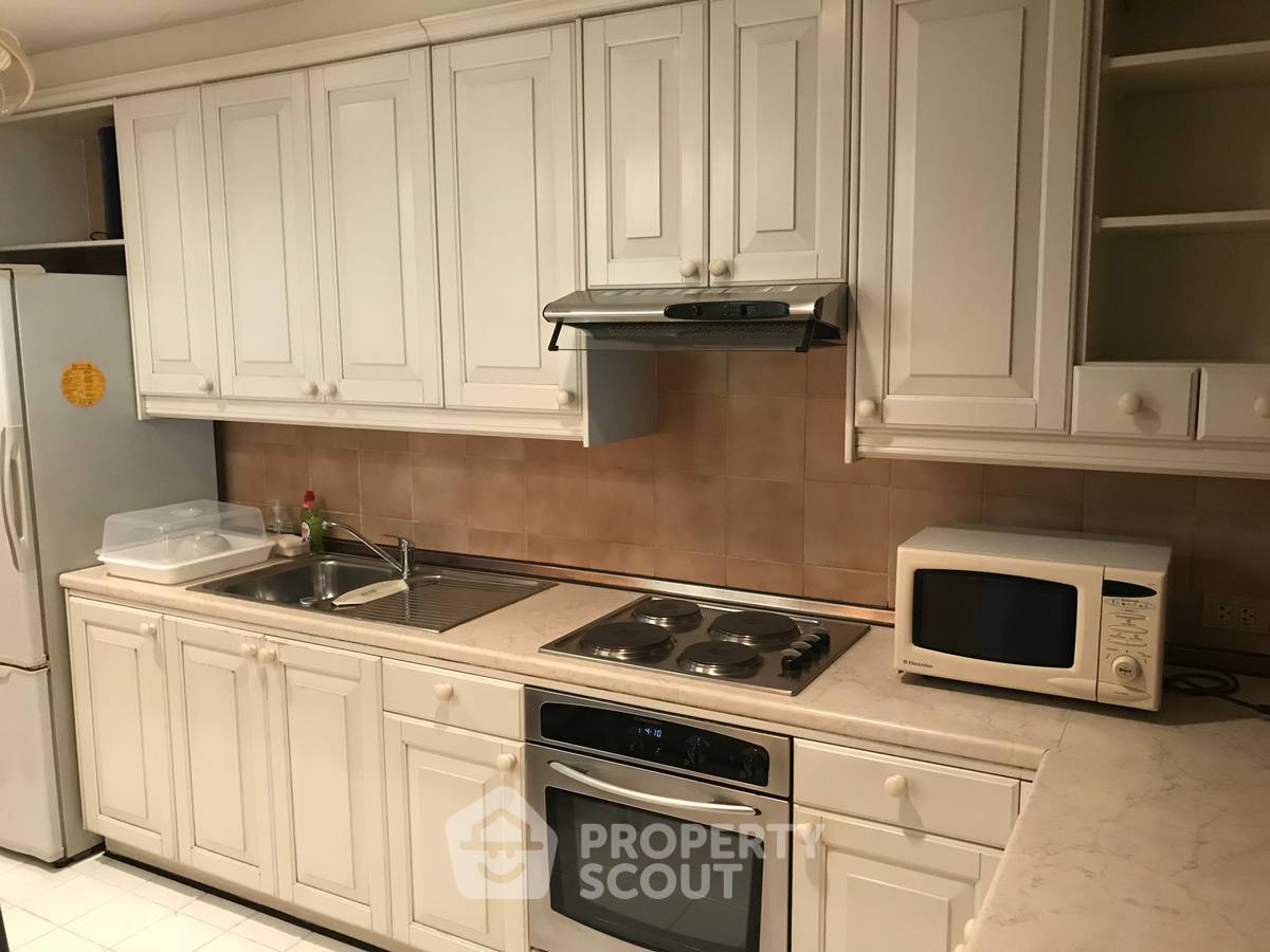 รูป ชั้น 34 ห้อง 3 ห้องนอน ขนาด 220 ตร.ม. Sathorn Gardens ใกล้ MRT สีลม (ID 2884960) - รูปที่ 3/15