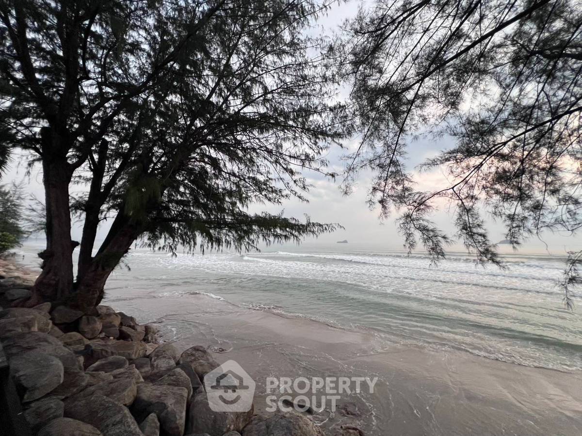 รูป คอนโด 2 ห้องนอน ขาย ใน Las Tortugas Condominium ใกล้หัวหิน (ID 2083159) - รูปที่ 16/30