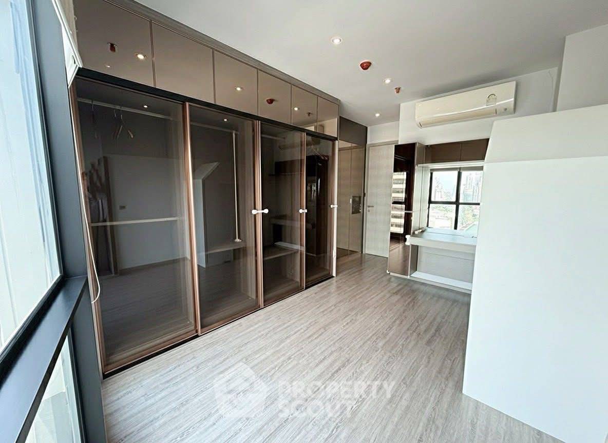 รูป คอนโด 2 ห้องนอน ราคาดี Rhythm Ekkamai ใกล้ BTS เอกมัย 300 ม. (ID 2755855) - รูปที่ 9/17
