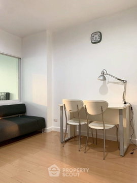1-BR 40 Sqm Condo For Sale Life @ Ratchada-Huaikwang, Near MRT Sutthisan (ID 2391873)