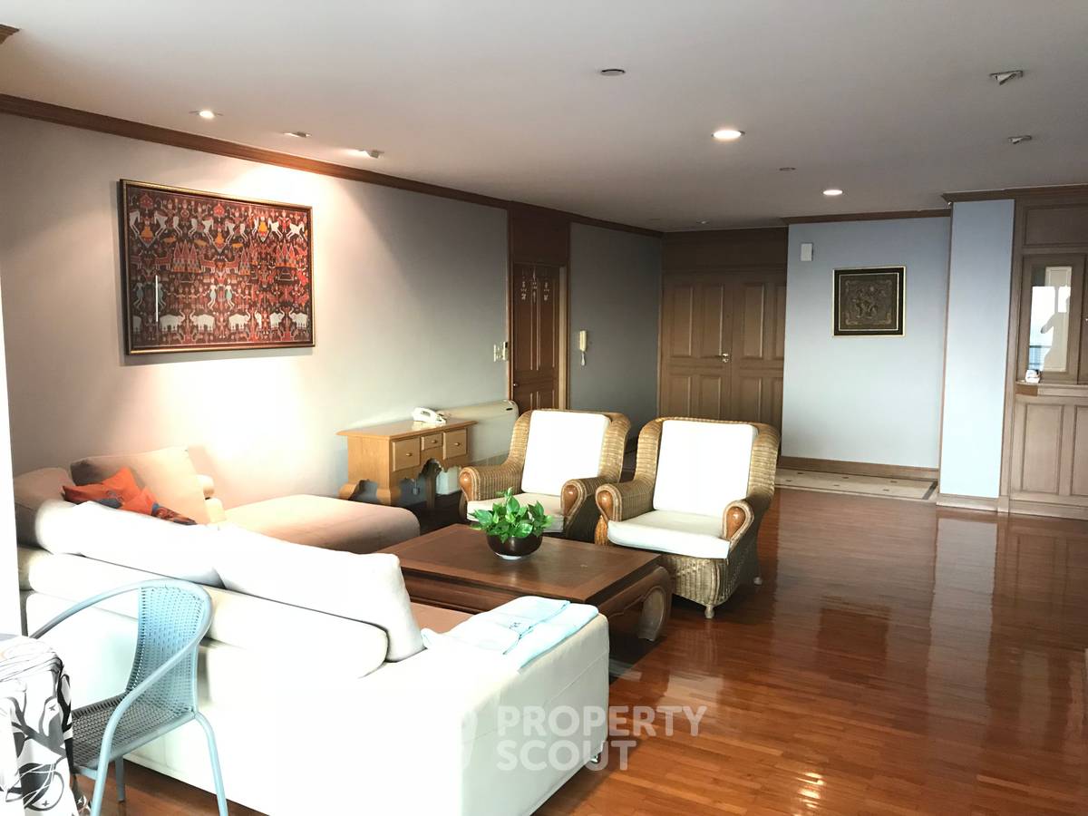รูป ชั้น 34 ห้อง 3 ห้องนอน ขนาด 220 ตร.ม. Sathorn Gardens ใกล้ MRT สีลม (ID 2884960) - รูปที่ 12/15
