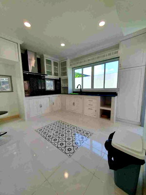 ขายบ้านเดี่ยว : ขายบ้านเดี่ยว Pool Villa   ศุภาลัย ออร์คิดปาร์ค วัชรพล รีโนเวทใหม่ 88.5 ตรว. 4 ห้องนอน ถ.สุขาภิบาล 5 เขตสายไหม กรุงเทพ