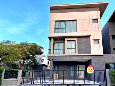 ทาวน์โฮมให้เช่า : 🏡 ให้เช่า บ้านกลางเมือง รามอินทรา 83 สเตชั่น 4 ห้องนอน 4 ห้องน้ำ หลังมุม ติดสวน วิวสวยมาก  📍ใกล้ MRT สายสีชมพู สถานีรามอินทรา 83 พร้อมเข้าอยู่  