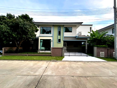 บ้านเดี่ยวให้เช่า : 🏡✨ ให้เช่าบ้านเดี่ยว 2 ชั้น — Casa Ville ประชาอุทิศ 90 บ้านใหม่ ไม่เคยมีผู้เข้าอยู่อาศัย พร้อมรับพลังดี ๆ อยู่แล้วเฮง อยู่แล้วปัง 