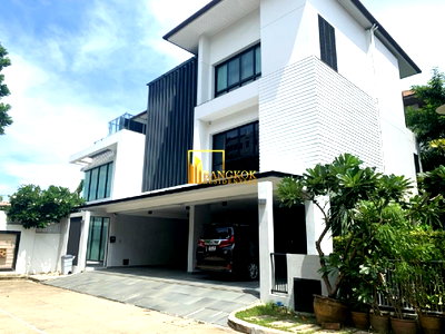 เช่าบ้านเดี่ยว ถนนเพชรบุรี กรุงเทพฯ : Baan Charn Issara | Impressive 4 Bedroom House With Pool - BR8240SH