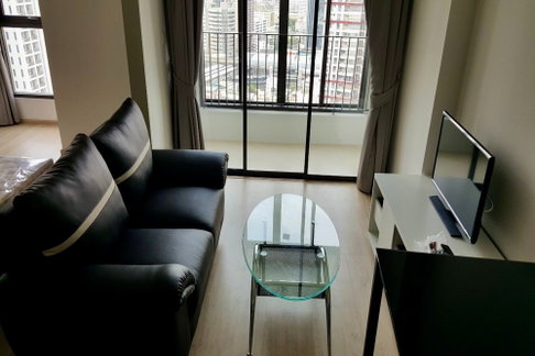 🔥 For Rent !! Ideo Q Ratchatewi, 1 bedroom, 1 bathroom, high floor 28++, East Facing !!🔥Code C20230105173 furnished, ready to move in📣📣